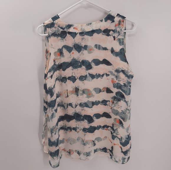 Cabi Blush Gelato V-Neck Flowy Blouse Style 5035 - Picture 4 of 10